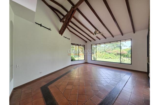Casas, Venta en Pance