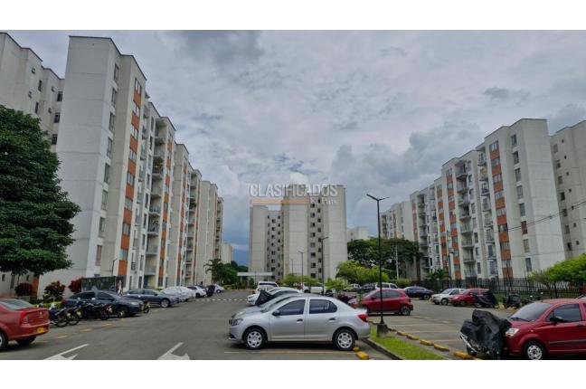 Apartamentos, Venta en Jamundí