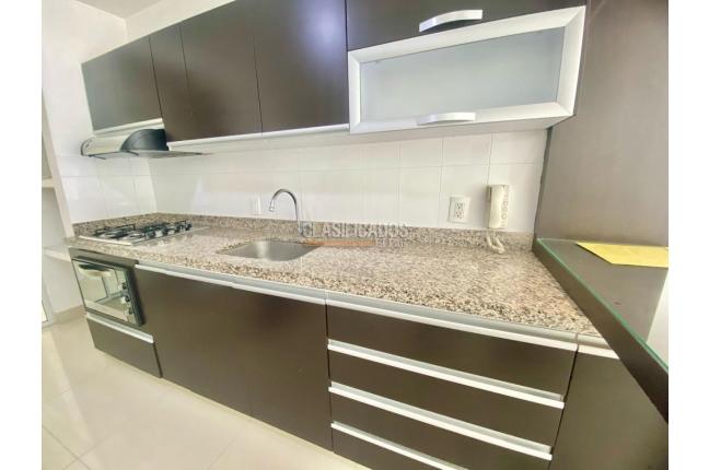 Apartamentos, Alquiler, Cristales - $2.850.000