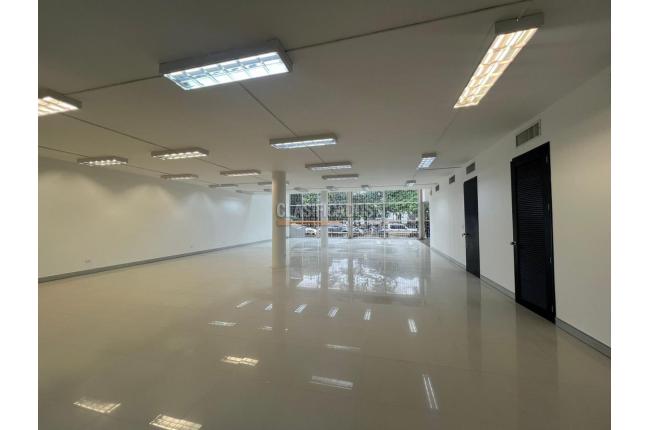 Oficinas y Consultorios, Alquiler, El Bosque - $15.000.000