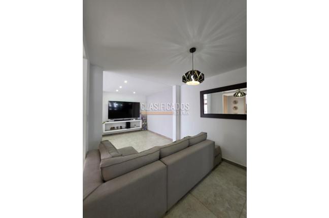 Casas, Venta, La Hacienda - $700.000.000