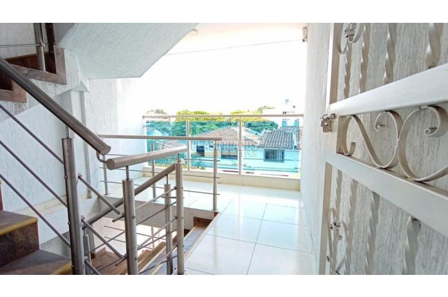 Apartamentos, Alquiler en Capri
