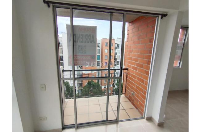 Apartamentos, Alquiler, Ciudad Melendez - $1.350.000