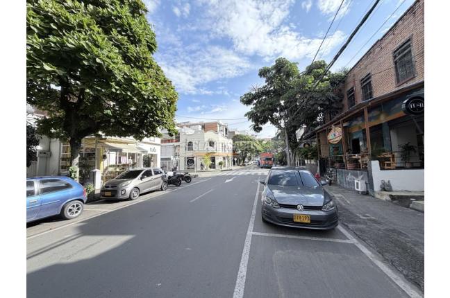 Locales y Bodegas, Alquiler, Granada - $4.800.000