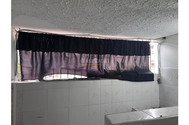 Apartamentos, Venta, Alcázares - $120.000.000