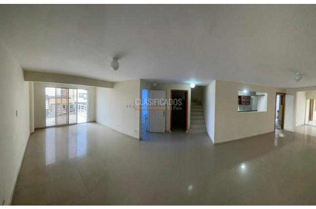 Casas, Venta, Miraflores - $750.000.000