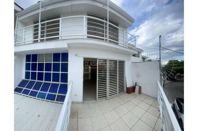 Casas, Venta, Miraflores - $750.000.000