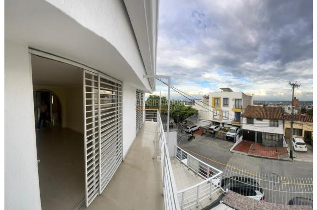Casas, Venta, Miraflores - $750.000.000