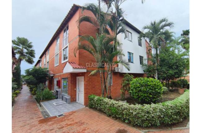 Casas, Alquiler, Caney - $2.200.000