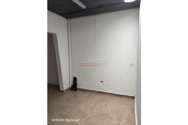 Casas, Alquiler, Champagñat - $2.300.000