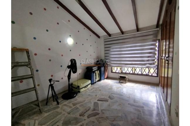 Casas, Venta, Prados del Norte - $700.000.000