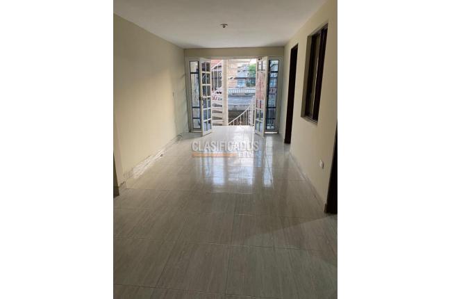 Apartamentos, Alquiler en Floralia