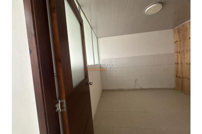 Locales y Bodegas, Alquiler, Pasto - $1.700.000