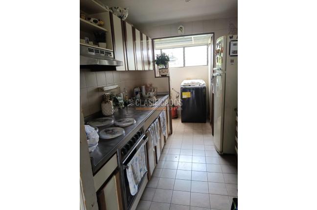 Apartamentos, Venta, Multicentro - $400.000.000