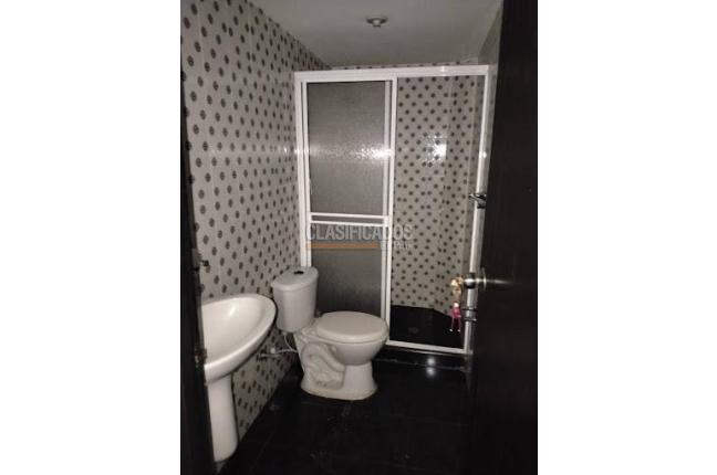 Apartamentos, Alquiler, Floralia - $890.000