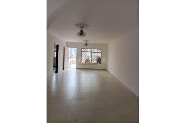 Casas, Venta, El Trébol - $465.000.000