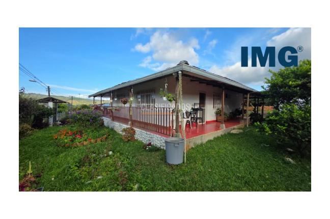 Fincas y Casas Campestres, Venta en La Cumbre