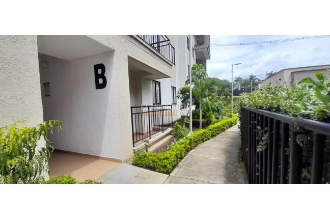 Apartamentos, Alquiler, Ciudad Pacifica - $1.600.000