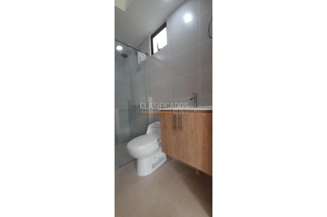 Apartamentos, Alquiler, Ciudad Pacifica - $1.600.000