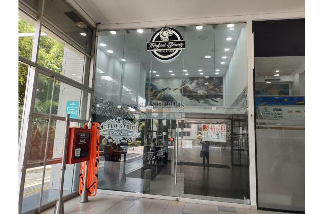 Locales y Bodegas, Alquiler en Urbanización Militar