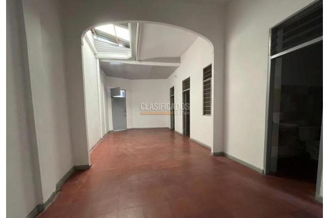 Apartamentos, Alquiler en San Bosco