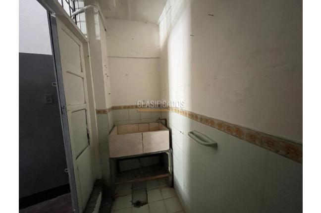 Locales y Bodegas, Alquiler, San Bosco - $2.150.000