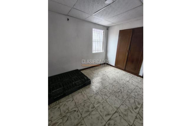 Casas, Venta, Urbanización La Merced - $550.000.000