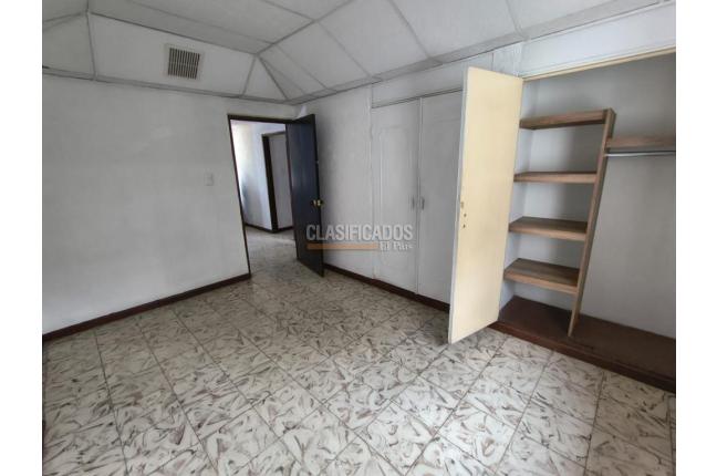 Casas, Venta, Urbanización La Merced - $550.000.000