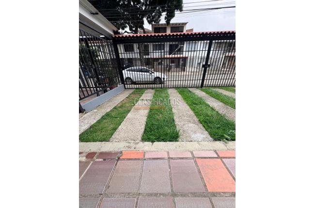 Apartamentos, Venta, Colseguros - $240.000.000