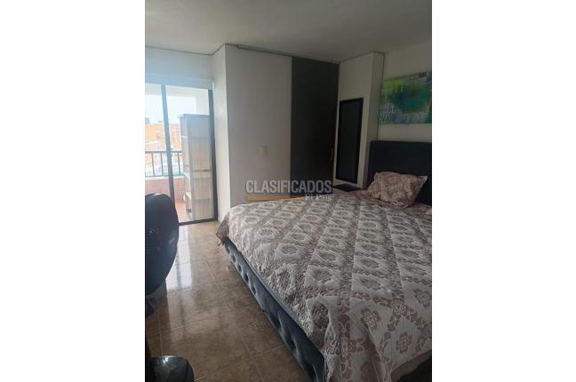 Apartaestudios, Alquiler, Granada - $2.300.000