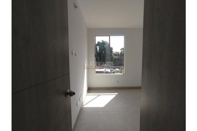 Apartamentos, Alquiler, Prados del Norte - $2.200.000
