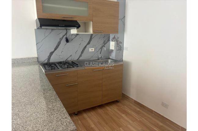 Apartamentos, Alquiler en Ciudad 2.000