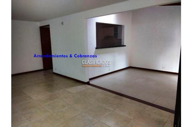 Casas, Venta en Ciudad Jardín