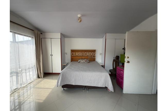 Apartamentos, Alquiler, Primero de Mayo - $1.600.000