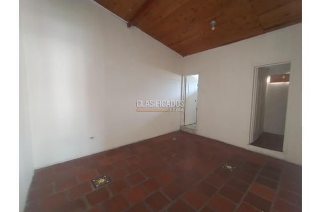 Casas, Alquiler, Eduardo Santos - $2.700.000