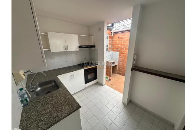 Casas, Alquiler en Valle del Lili