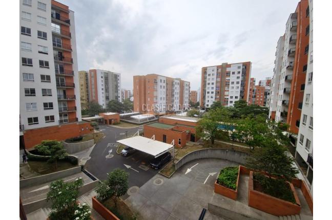 Apartamentos, Alquiler en Ciudad Melendez