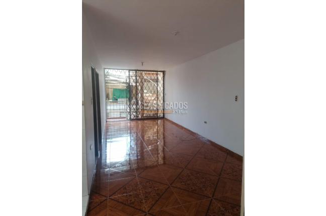 Edificios, Venta en Nueva Base