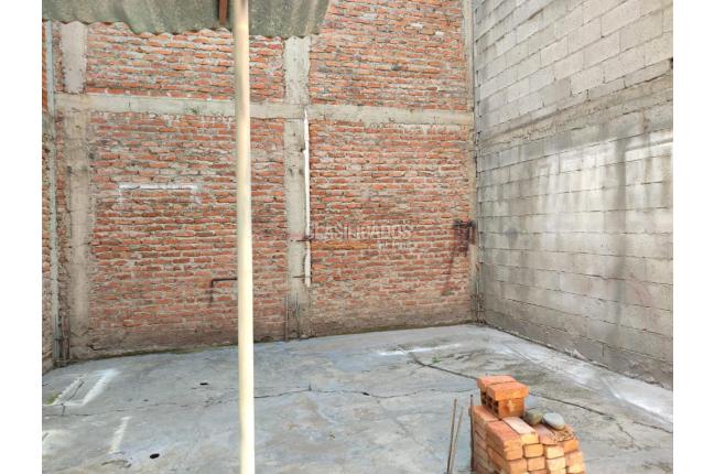 Casas, Alquiler, Ciudad Córdoba - $800.000