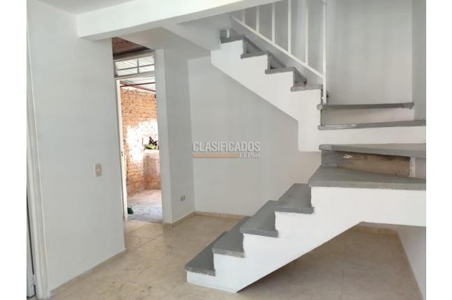 Casas, Alquiler, Ciudad Córdoba - $800.000