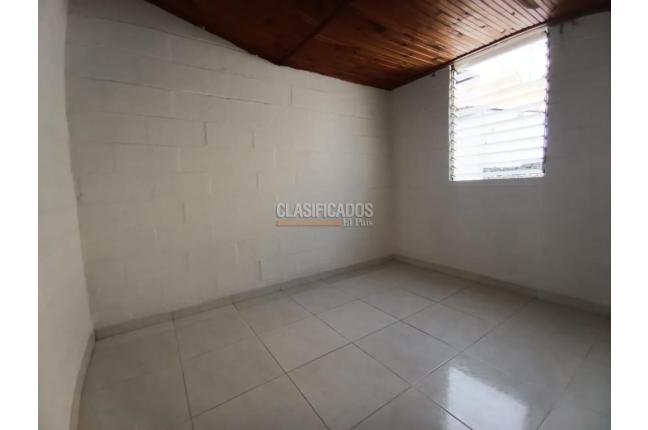 Casas, Alquiler, Ciudad Córdoba - $750.000