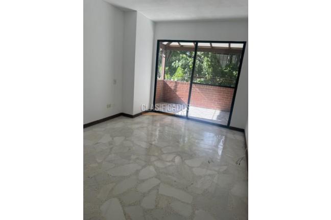 Apartamentos, Alquiler, Cristales - $3.500.000