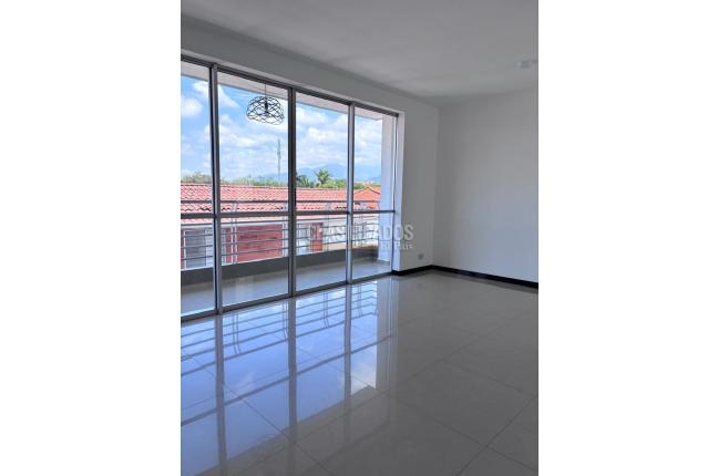 Apartamentos, Alquiler, La Hacienda - $2.300.000
