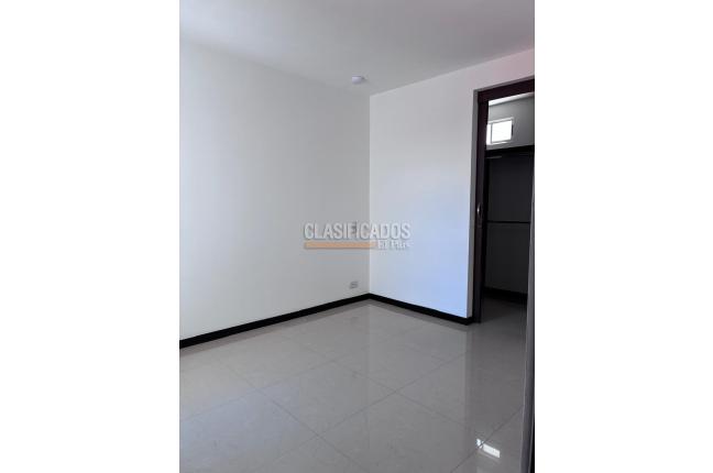 Apartamentos, Alquiler, La Hacienda - $2.300.000