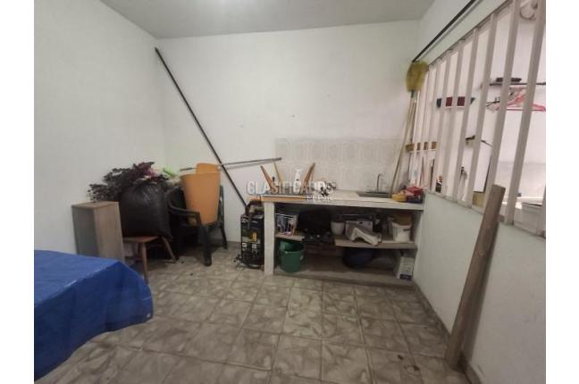 Casas, Venta, Alfonso López - $450.000.000