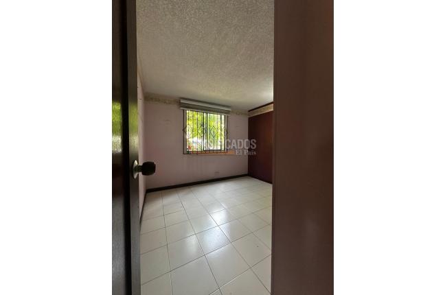 Apartamentos, Venta, Multicentro - $420.000.000