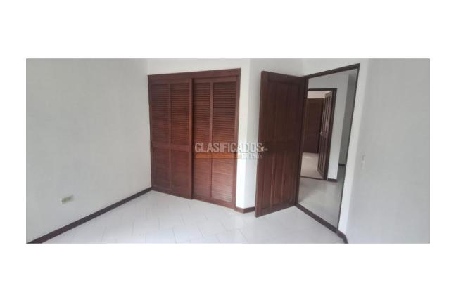 Apartamentos, Venta, Las Quintas de Don Simón - $390.000.000