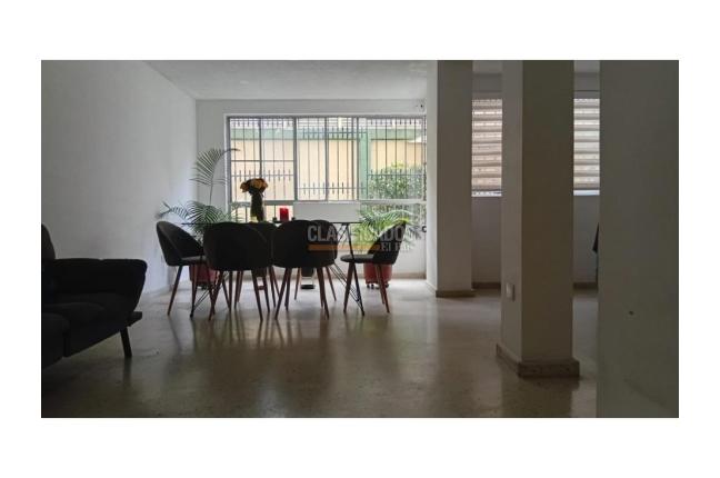 Apartamentos, Venta en El Refugio