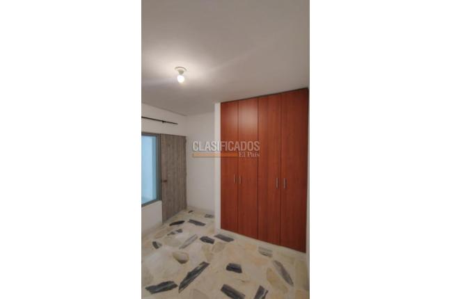 Apartamentos, Alquiler, Primero de Mayo - $2.000.000