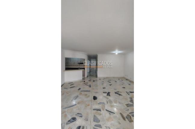 Apartamentos, Alquiler, Primero de Mayo - $2.000.000